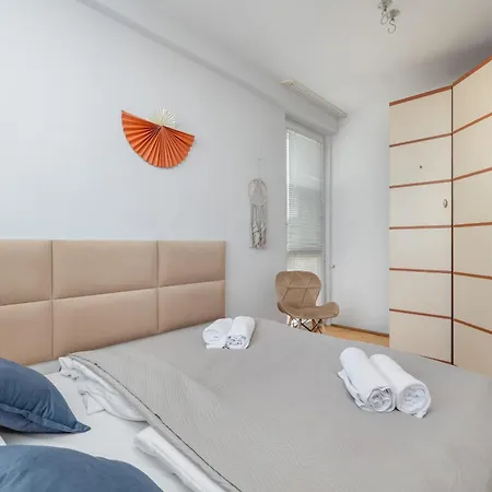 Wyjatkowy Apartament Dla Czterech Gosci W Centrum Szczecina By Rent Like *